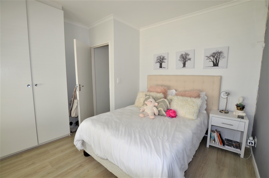 3 Bedroom Property for Sale in Heritage Park Western Cape